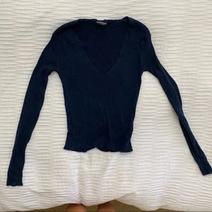 BRANDY MELVILLE SWEATER